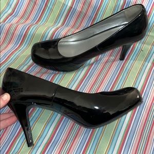 Target black heel